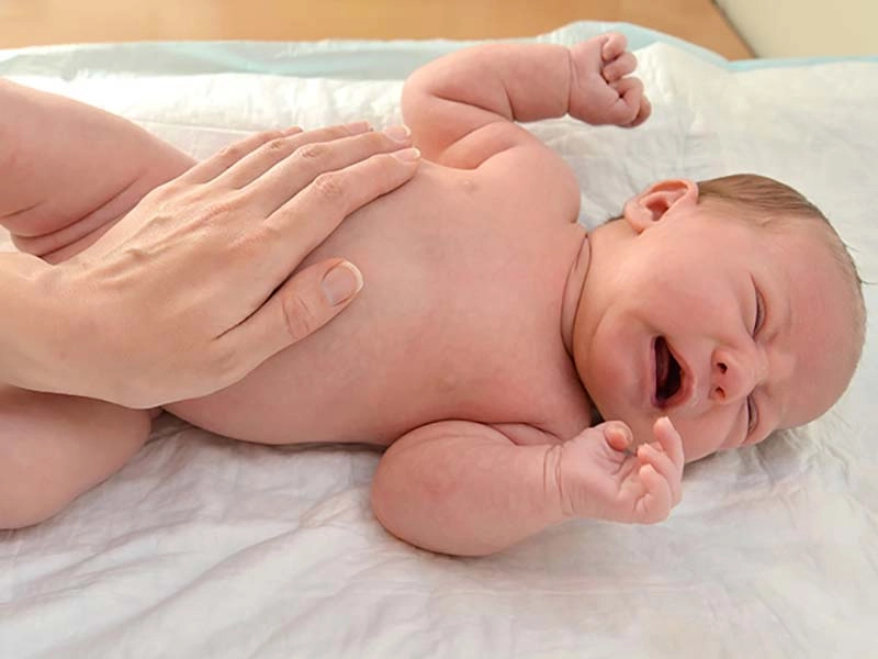 درمان یبوست در نوزاد و علائم یبوست