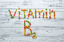 ویتامین B2 چیست؟ (منابع آن) | گهوارک
