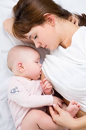 آموزش شیردهی برای مادران