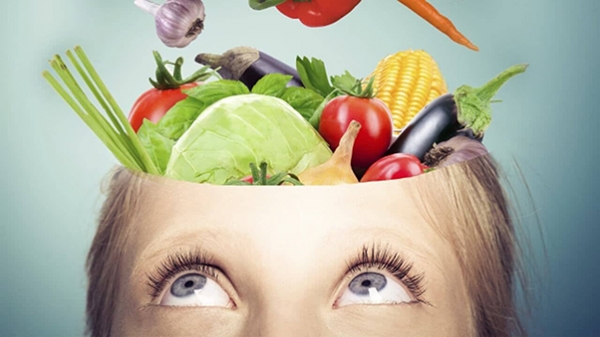 مواد غذایی که فکر و اندیشه کودک را بیشتر یا کمتر می کند